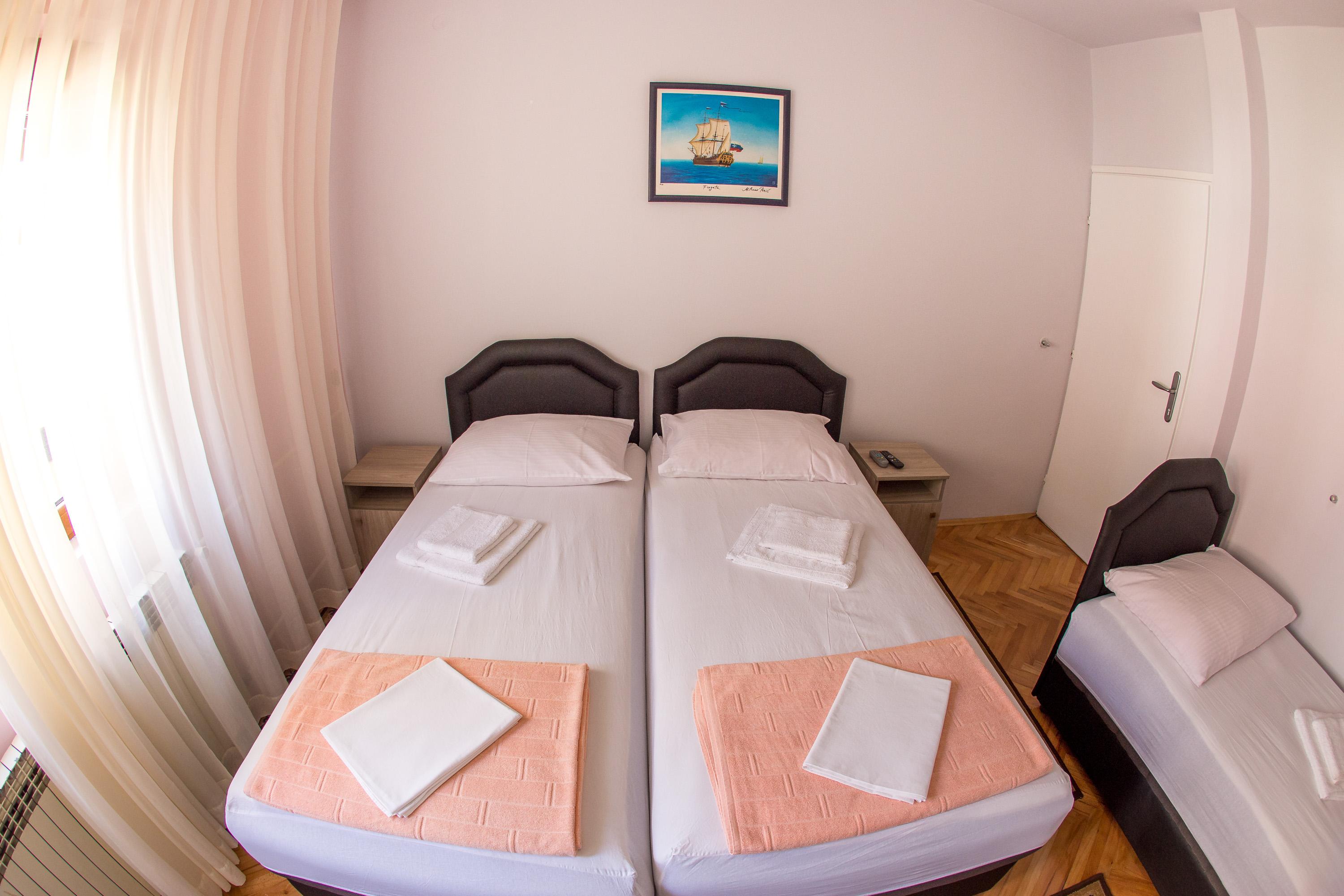Guesthouse Blue Coast 부드바 외부 사진