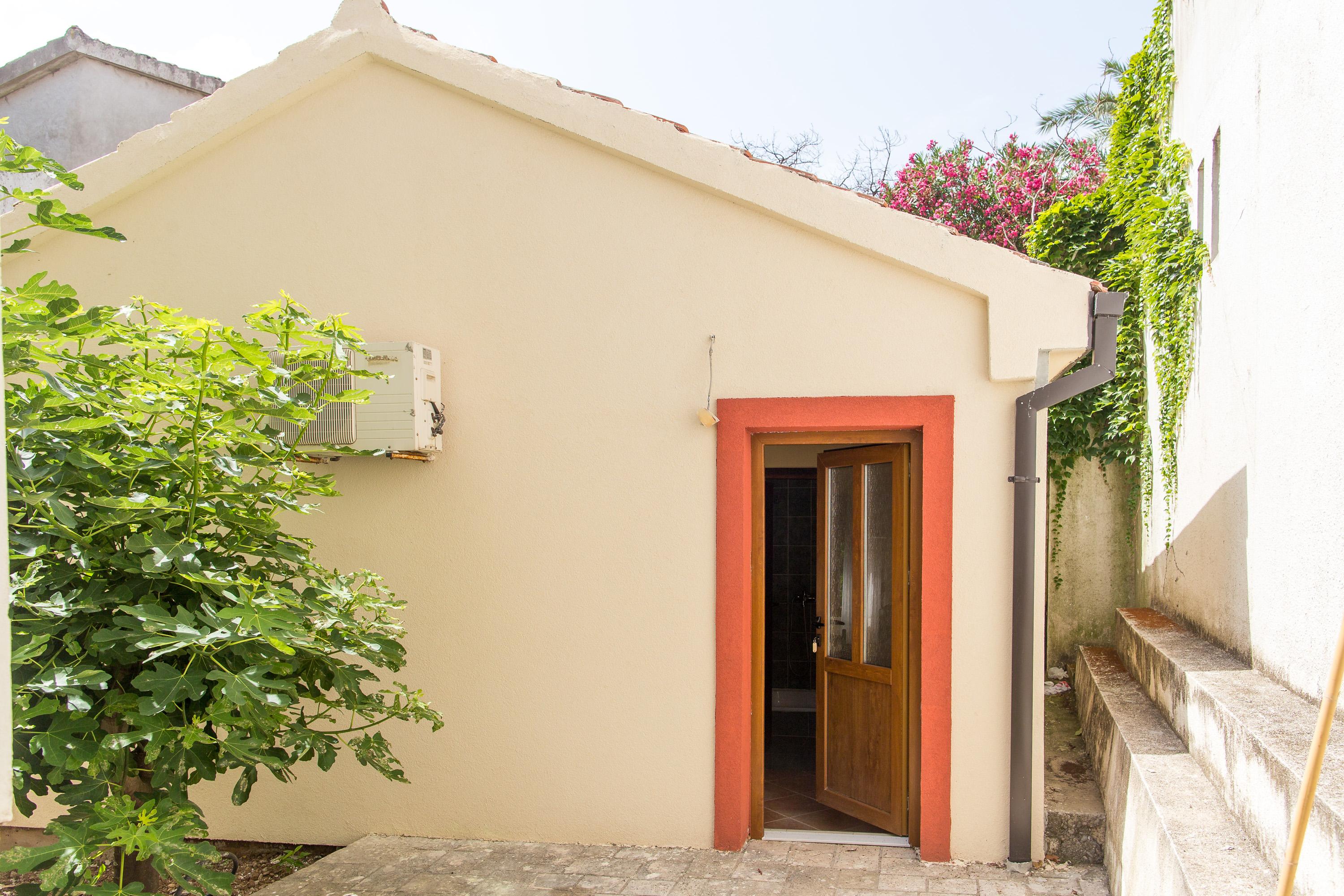 Guesthouse Blue Coast 부드바 외부 사진